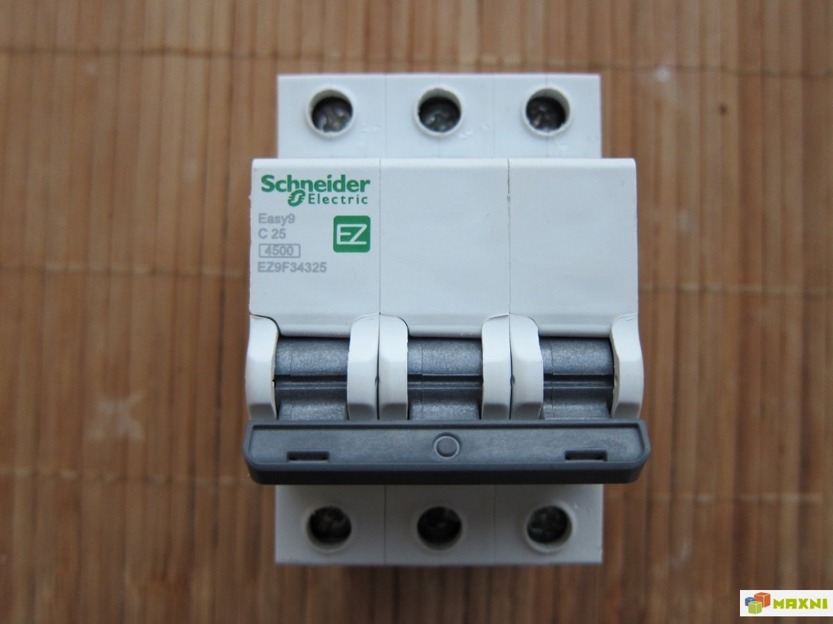 Авт.выкл. Schneider Electric Easy 3P 25A C 4,5kA (4)